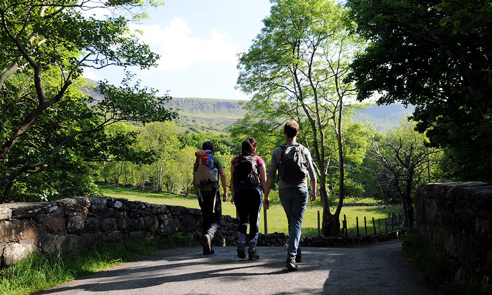 Long distance outlet walking paths